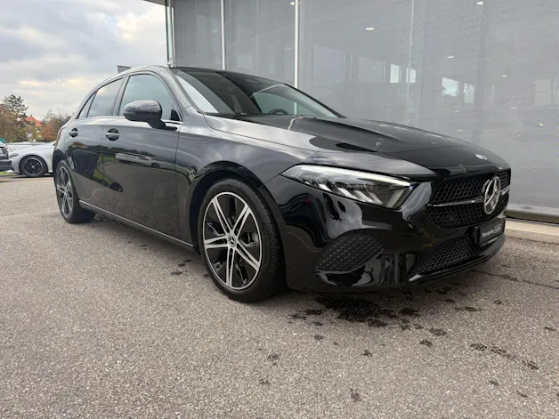 Mercedes-Benz A 180 7G-DCT