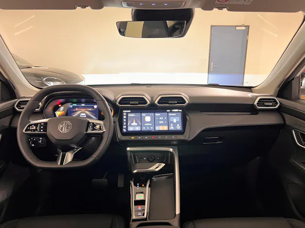 MG ZS 1.5 Hybrid+ Luxury