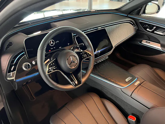 Mercedes-Benz E 220 d 4Matic 9G-Tronic