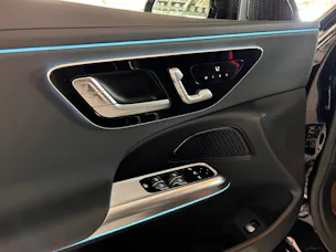 Mercedes-Benz E 220 d 4Matic 9G-Tronic