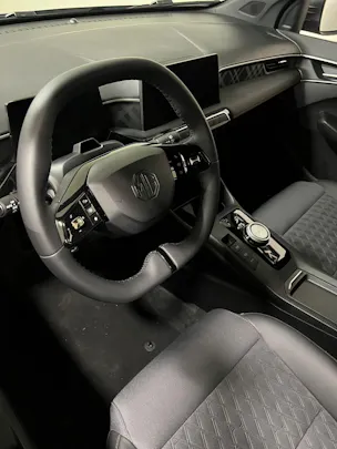 MG 3 1.5 Hybrid Luxury Aut.