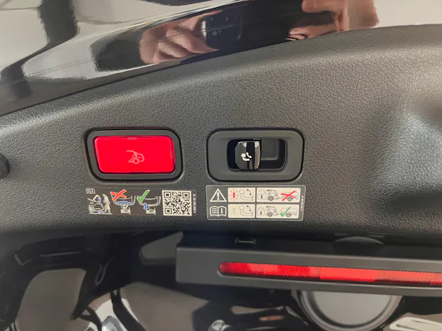 Mercedes-Benz CLE 200 Cabrio 4Matic 9G-Tronic