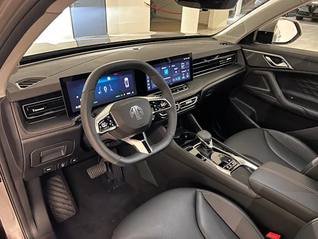 MG HS 1.5 T PHEV Luxury