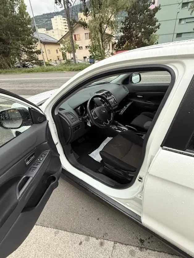 Mitsubishi ASX 2.0 MIVEC Value 4WD Automat