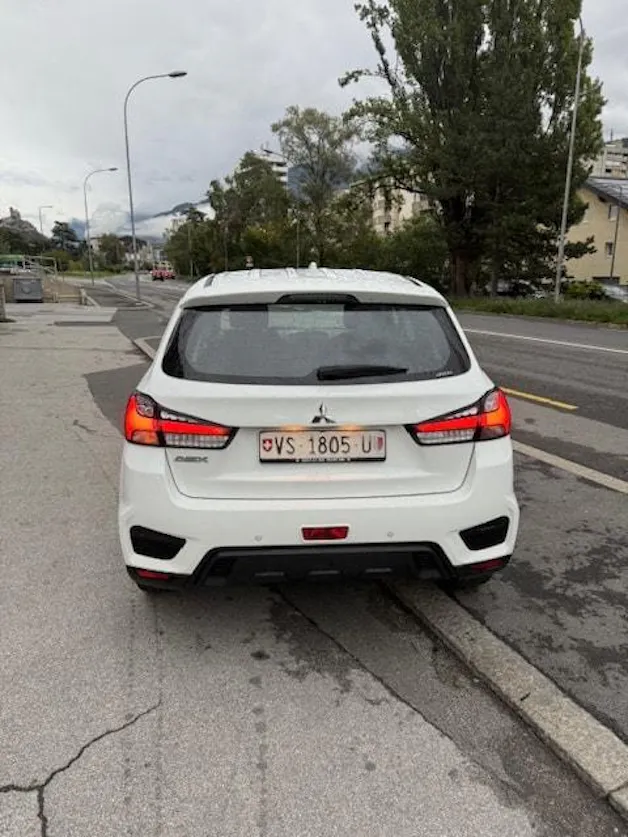Mitsubishi ASX 2.0 MIVEC Value 4WD Automat