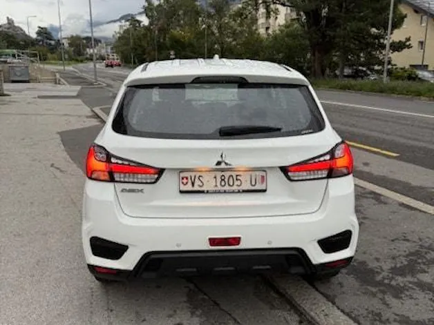 Mitsubishi ASX 2.0 MIVEC Value 4WD Automat