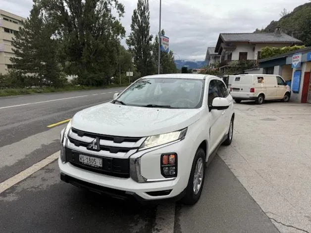 Mitsubishi ASX 2.0 MIVEC Value 4WD Automat