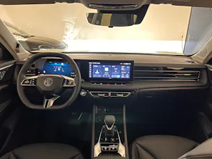 MG HS 1.5 T HEV Luxury