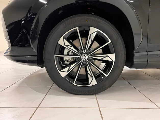 MG HS 1.5 T HEV Luxury