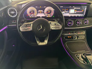 Mercedes-Benz E 200 Coupé AMG Line 4 Matic 9G-Tronic