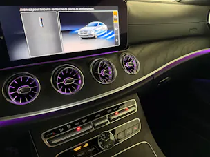 Mercedes-Benz E 200 Coupé AMG Line 4 Matic 9G-Tronic