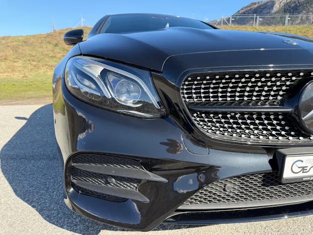 Mercedes-Benz E 200 Coupé AMG Line 4 Matic 9G-Tronic