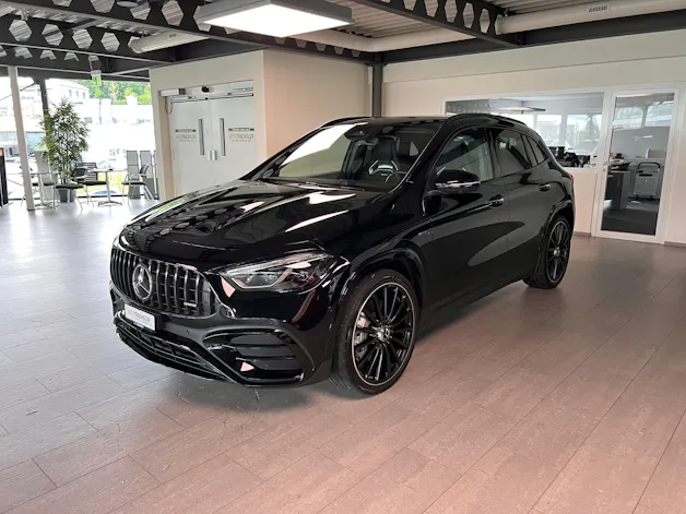 Mercedes-Benz GLA AMG 35 4Matic 8G-DCT