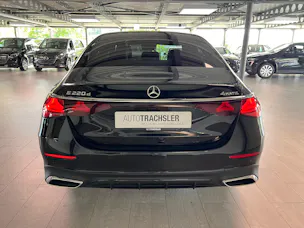 Mercedes-Benz E 220 d 4Matic 9G-Tronic