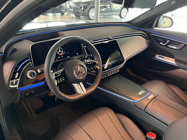 Mercedes-Benz E 220 d 4Matic 9G-Tronic