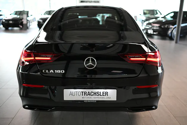 Mercedes-Benz CLA 180 Coupé 7G-DCT