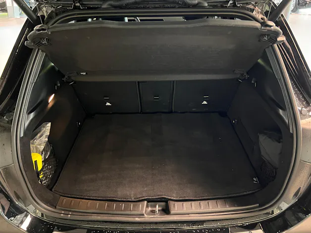 Mercedes-Benz GLA 250 4Matic 8G-DCT Swiss Star