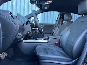 Mercedes-Benz GLA 200 AMG Line 7G-DCT