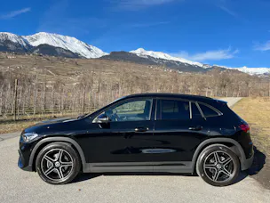 Mercedes-Benz GLA 200 AMG Line 7G-DCT