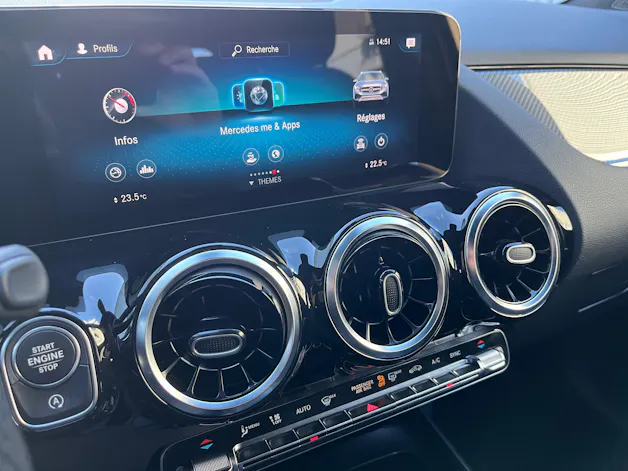 Mercedes-Benz GLA 200 AMG Line 7G-DCT