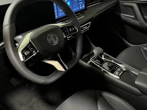 MG HS 1.5 T PHEV Luxury
