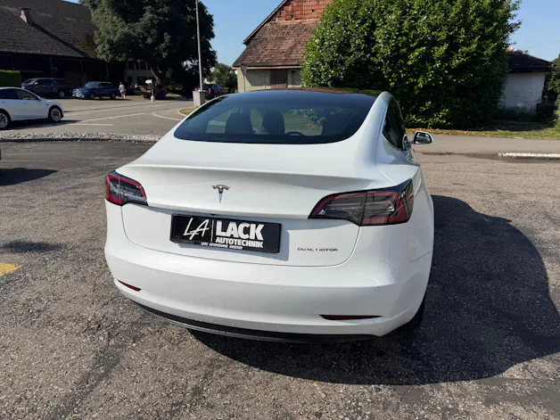 Tesla Model 3 Long Range Dual Motor AWD