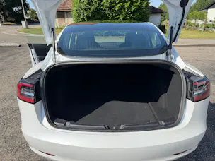 Tesla Model 3 Long Range Dual Motor AWD