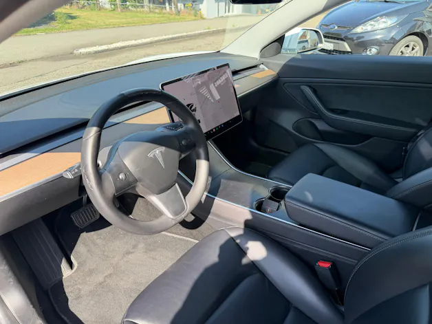 Tesla Model 3 Long Range Dual Motor AWD