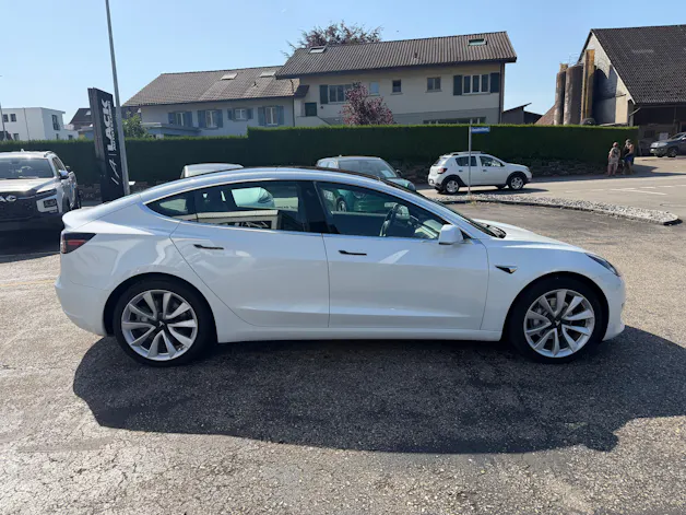 Tesla Model 3 Long Range Dual Motor AWD