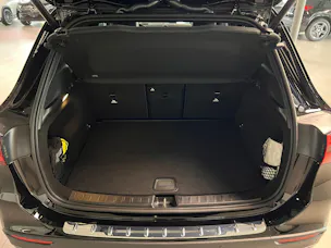 Mercedes-Benz GLA 250 4Matic 8G-DCT Swiss Star