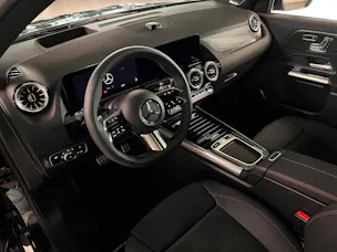 Mercedes-Benz GLA 250 4Matic 8G-DCT Swiss Star