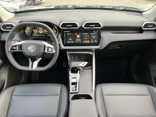 MG ZS 1.5 Hybrid+ Luxury