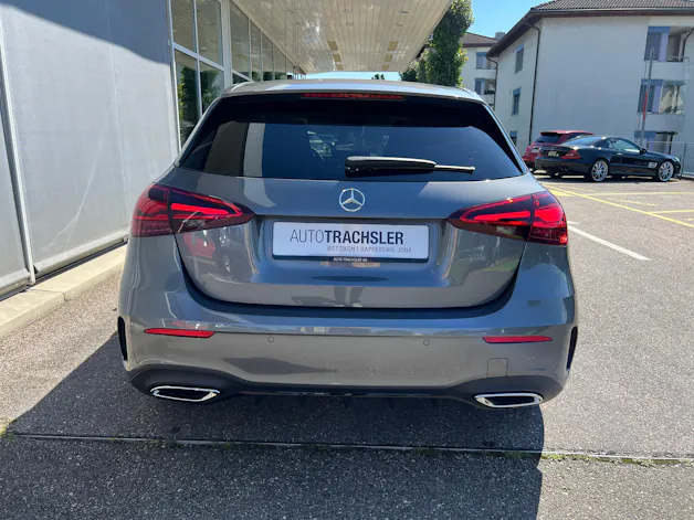 Mercedes-Benz A 180 7G-DCT
