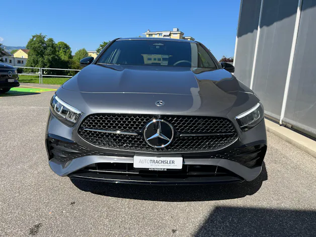 Mercedes-Benz A 180 7G-DCT