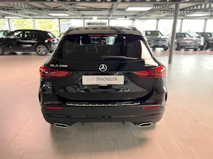 Mercedes-Benz GLA 250 4Matic 8G-DCT Swiss Star