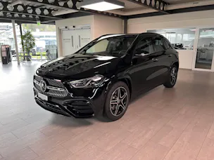 Mercedes-Benz GLA 250 4Matic 8G-DCT Swiss Star
