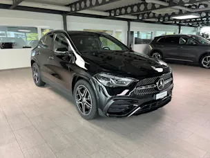 Mercedes-Benz GLA 250 4Matic 8G-DCT Swiss Star