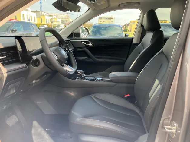 MG HS 1.5 T PHEV Luxury