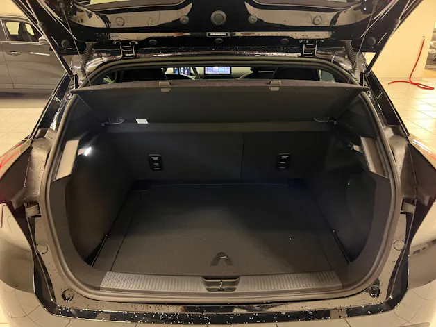 MG 4 EV 64kWh Xpower AWD