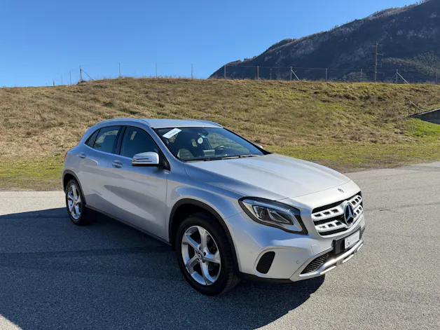 Mercedes-Benz GLA 180 Urban 7G-Tronic