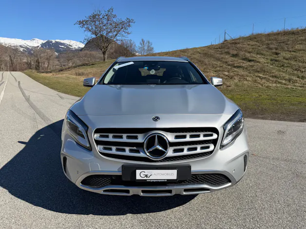 Mercedes-Benz GLA 180 Urban 7G-Tronic