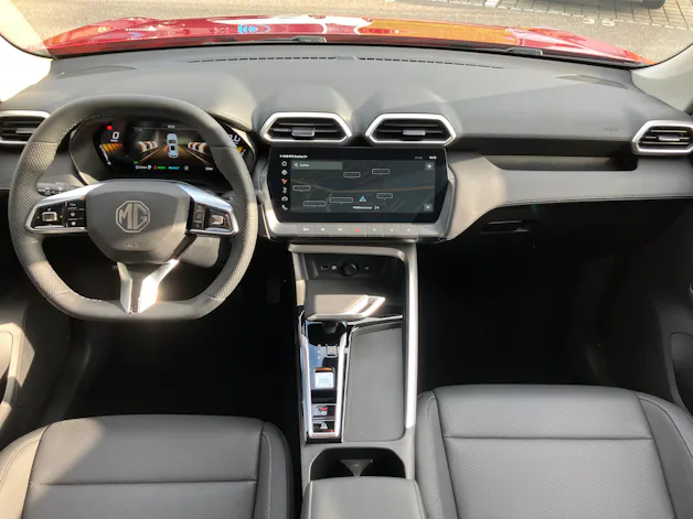 MG ZS 1.5 Hybrid+ Luxury