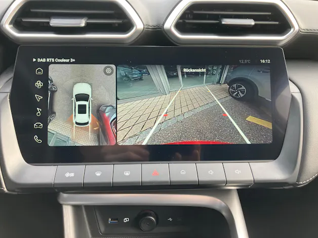 MG ZS 1.5 Hybrid+ Luxury