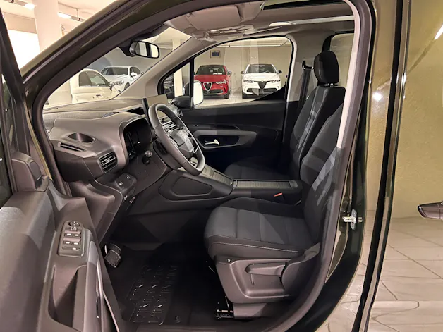 Fiat E-Doblò Elektro 100kW Lounge