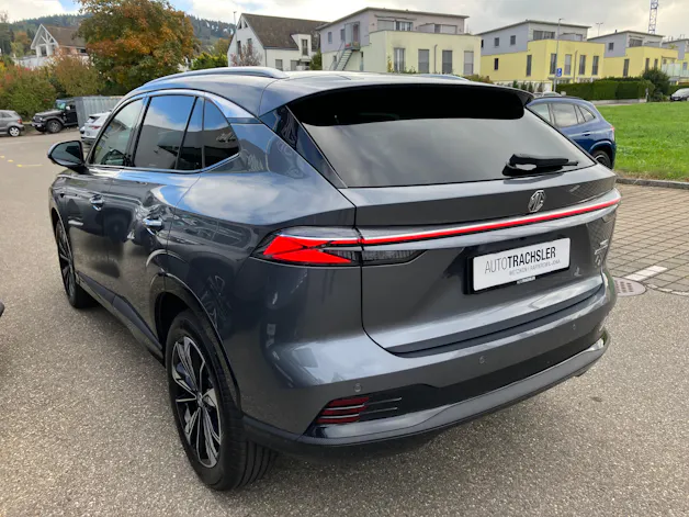 MG HS 1.5 T Hybrid+ Luxury