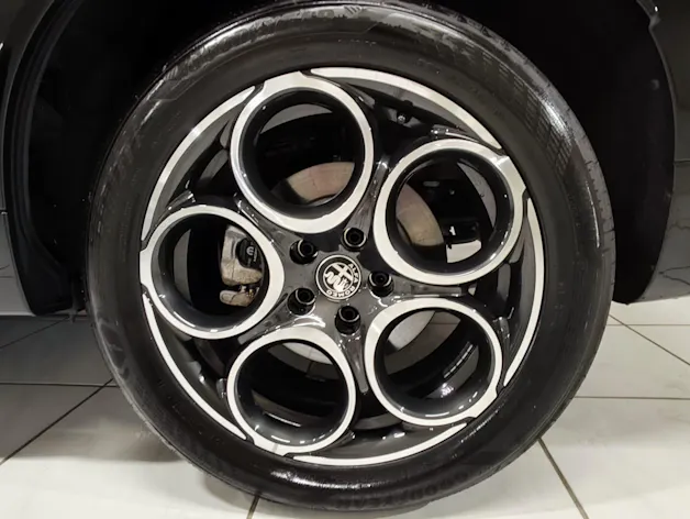 Alfa Romeo Tonale 1.3 Plug-in Hybrid Sprint Q4