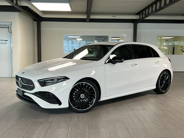 Mercedes-Benz A 180 7G-DCT