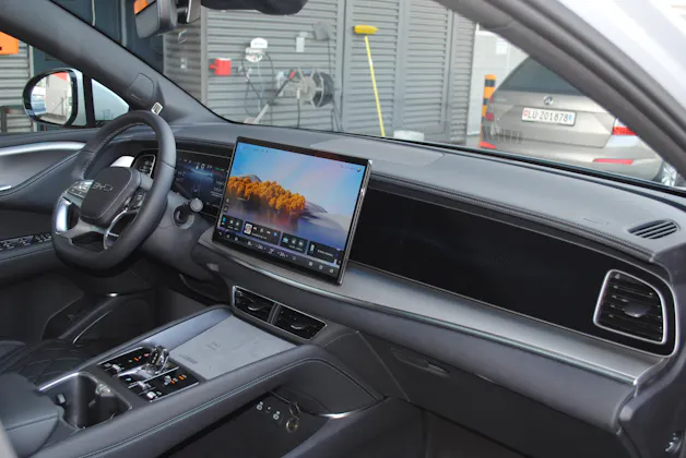 BYD Sealion 7 91,3 kWh Excellence AWD