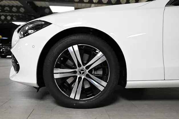 Mercedes-Benz C 200 T 4 Matic