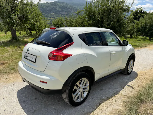 Nissan Juke 1.6 DIG-T tekna 4x4 Xtronic M-CVT